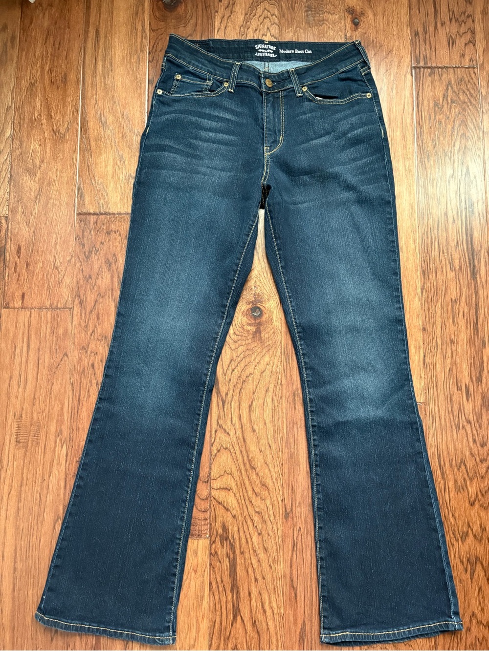 Signature by Levi Strauss Dark Blue Modern Boot Cut Jeans Size 10